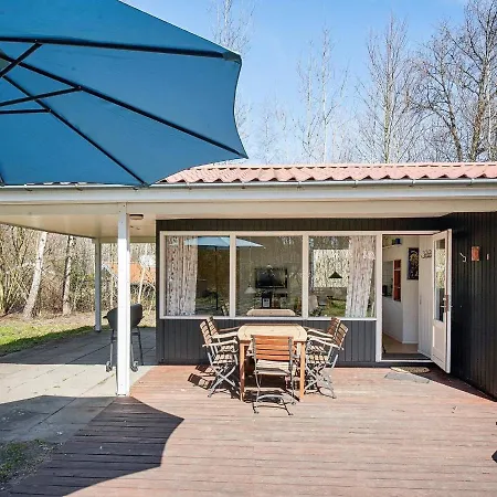 4 Person In Aakirkeby-by Traum Ferienhaus *